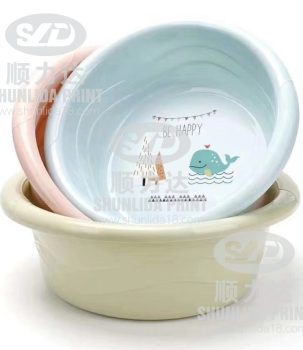 18 IML ( In mould label)