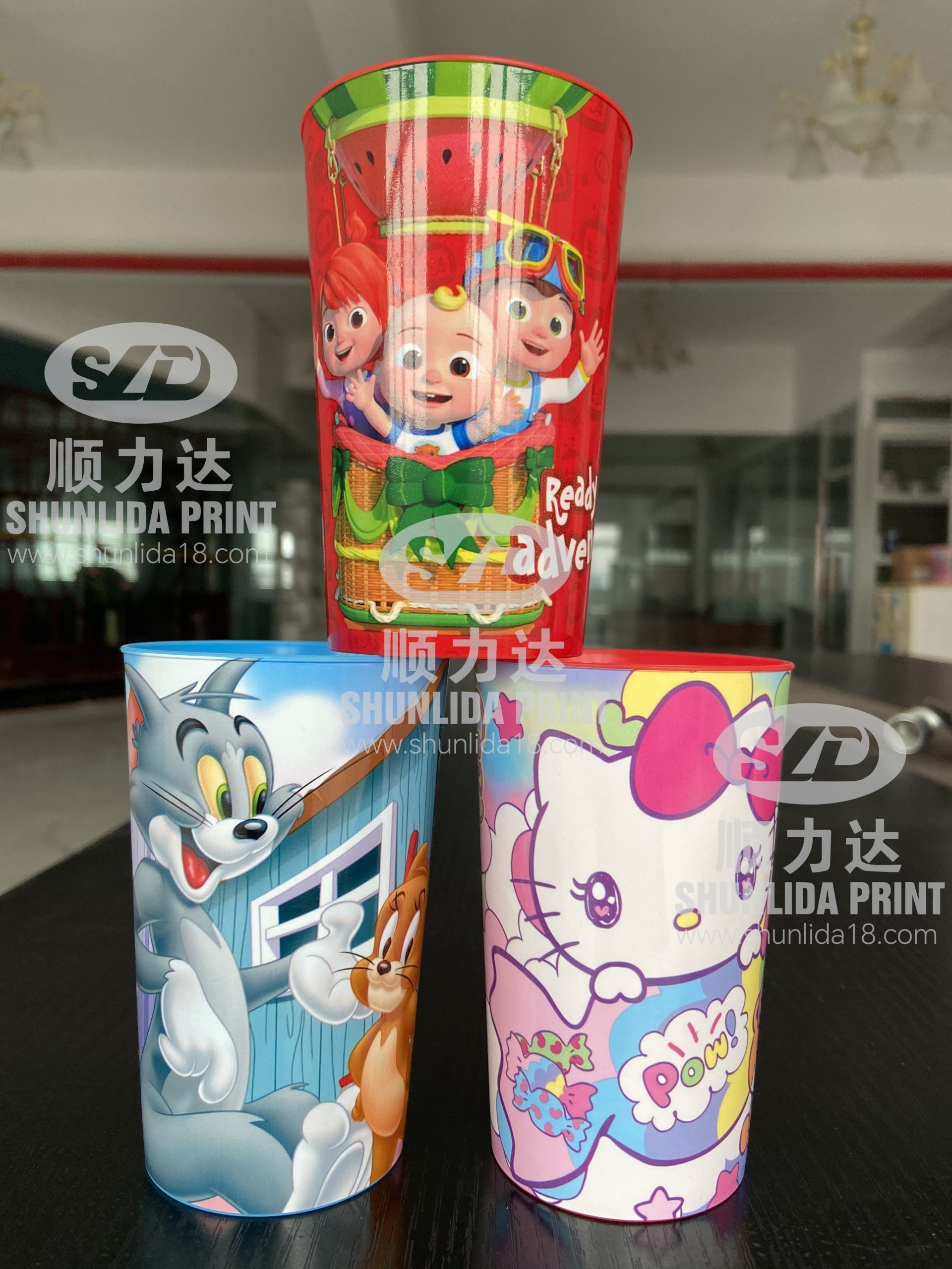 Plastic cup IML19
